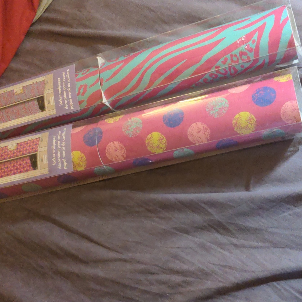 Claire's NWT Locker Wallpaper Peel and Stick Wallpaper 8.5" x 40"
